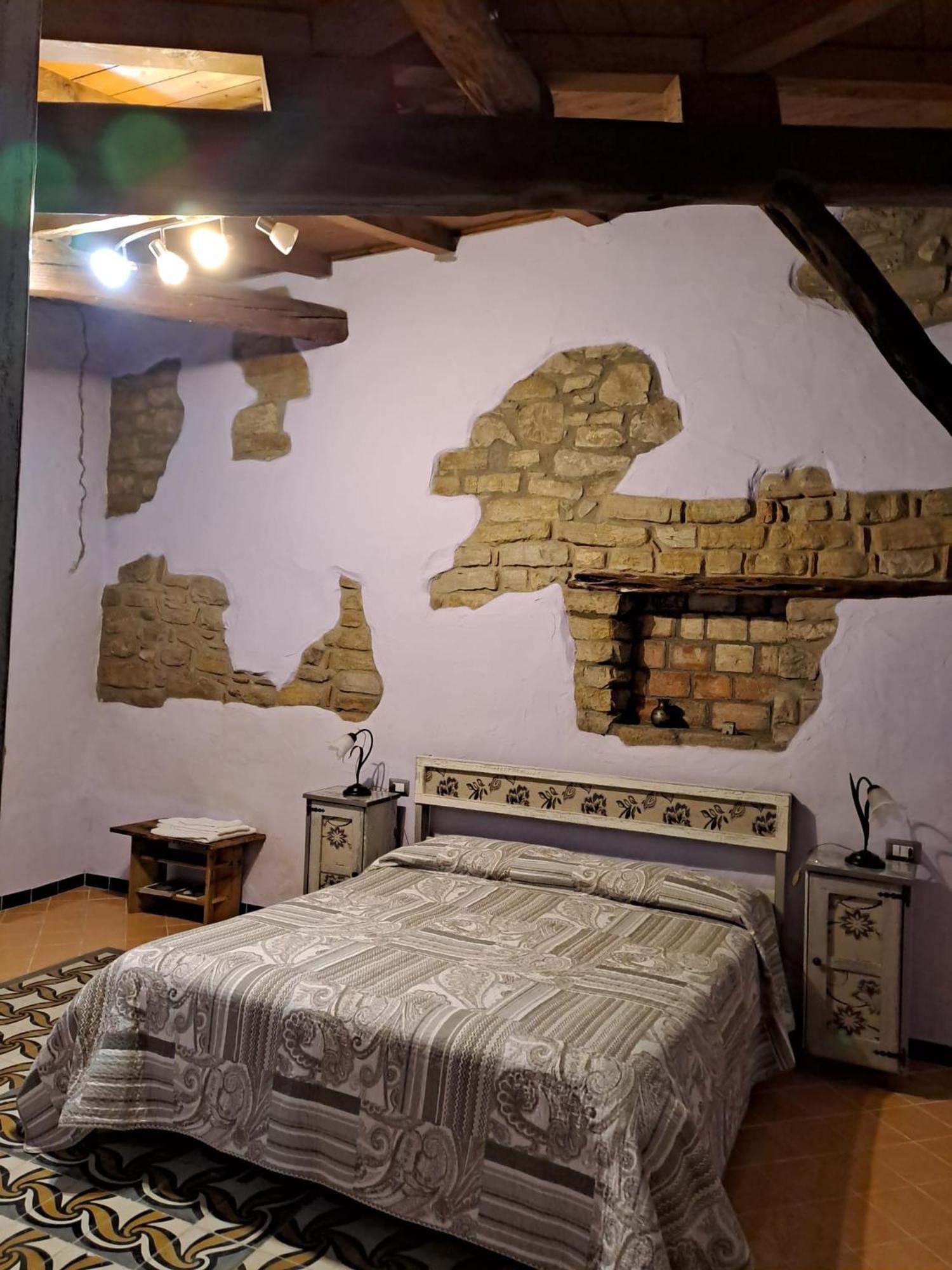 Bed and Breakfast Sa Domu De Sa Contissa Selegas Exterior foto