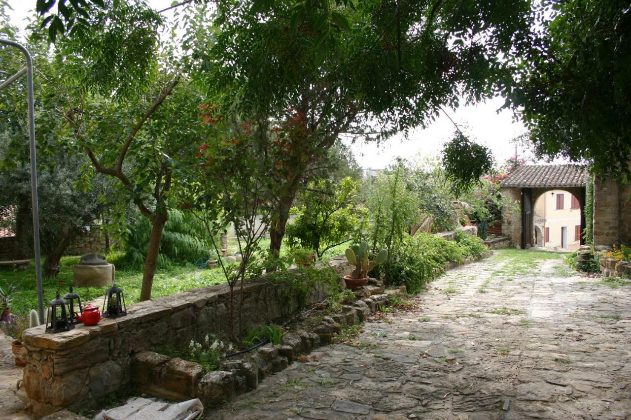 Bed and Breakfast Sa Domu De Sa Contissa Selegas Exterior foto