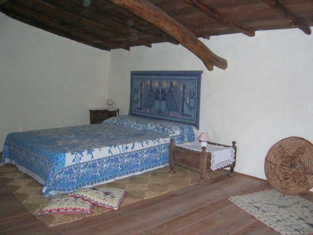Bed and Breakfast Sa Domu De Sa Contissa Selegas Exterior foto